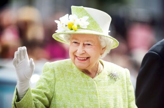 Кралицата утвърди закона за Брекзит