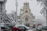 сняг заваля в София